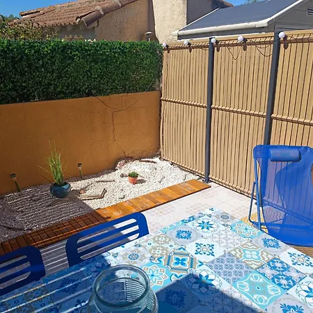 Maison Clealine A 100m, Meuble Tourisme 3 Etoiles, Parking Gratuit, Wifi בית נופש פרונטיניאן